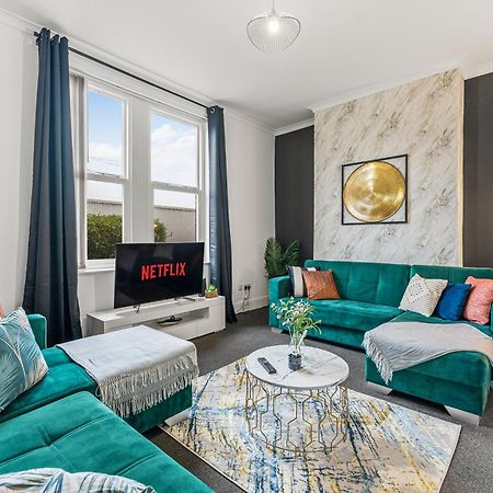 20 Percent Off! Stylish Sheffield Abode Sleeps 12 Apartment Екстериор снимка