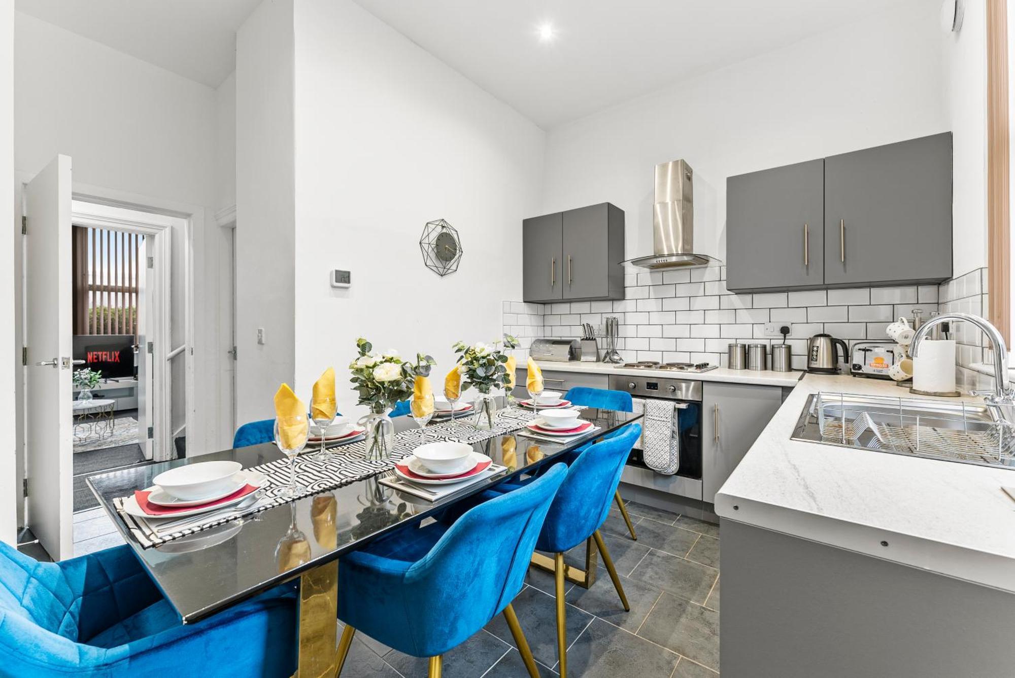 20 Percent Off! Stylish Sheffield Abode Sleeps 12 Apartment Екстериор снимка