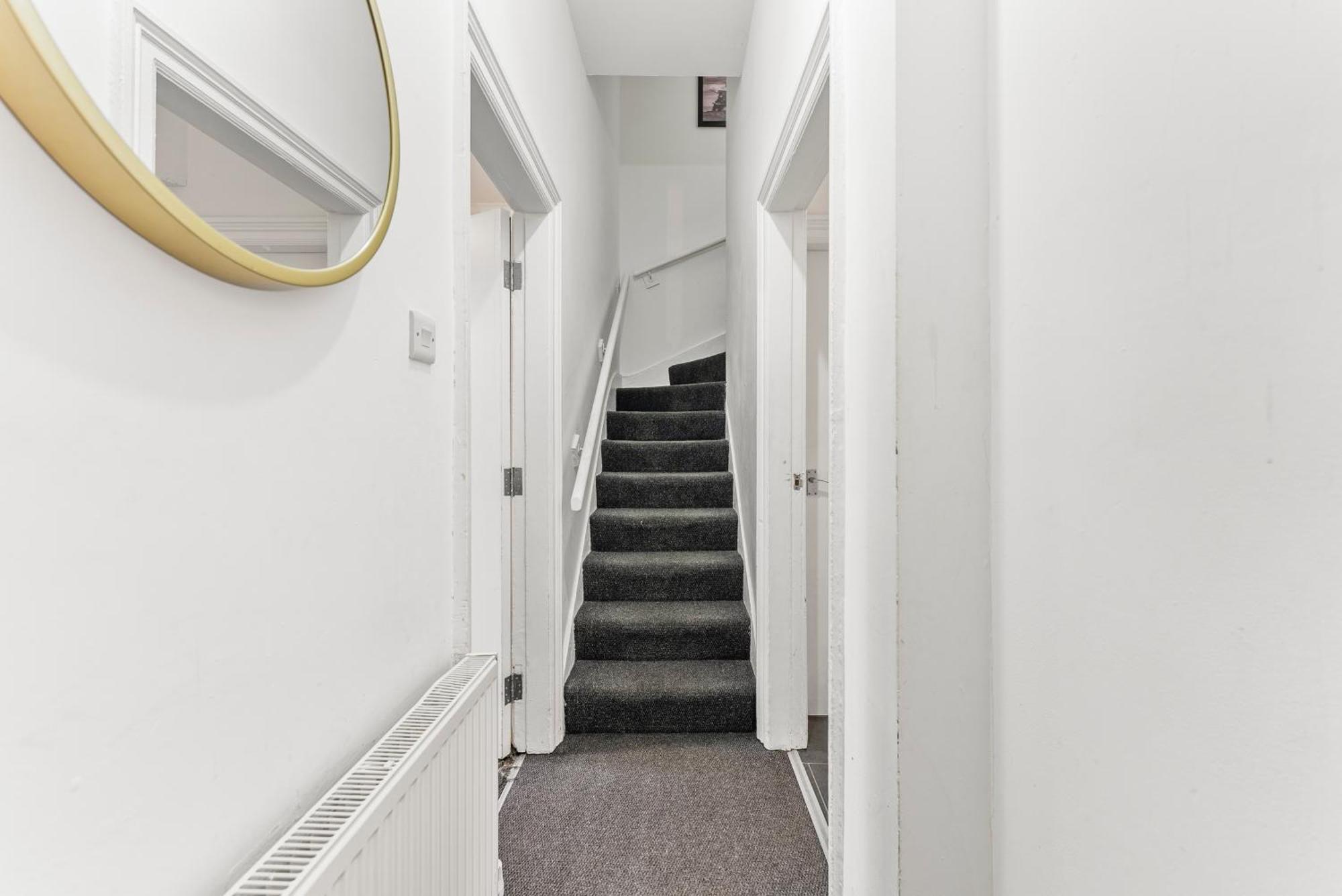 20 Percent Off! Stylish Sheffield Abode Sleeps 12 Apartment Екстериор снимка