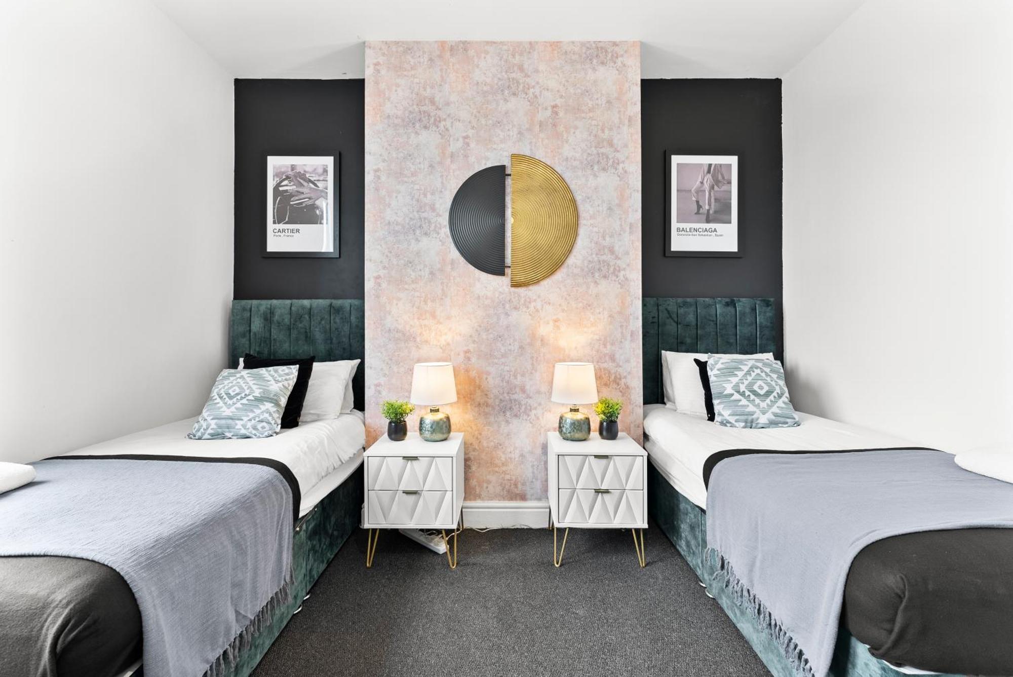 20 Percent Off! Stylish Sheffield Abode Sleeps 12 Apartment Екстериор снимка
