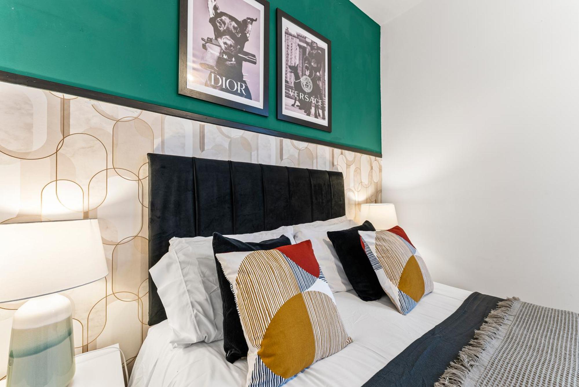 20 Percent Off! Stylish Sheffield Abode Sleeps 12 Apartment Екстериор снимка